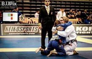 733855_304073759721283_202904283_n