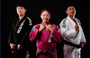 974474_10151569210891655_565518884_n